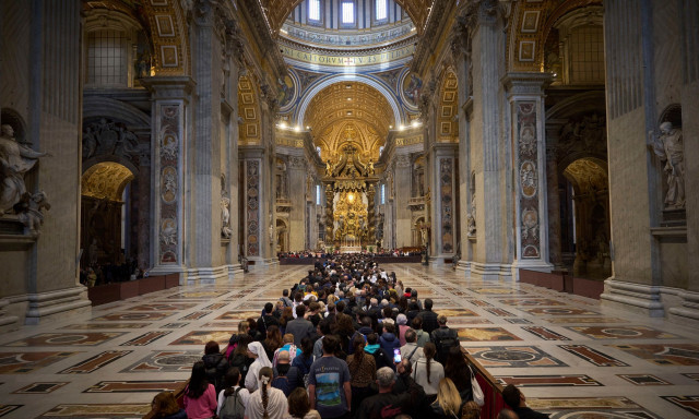 Βασιλείς, βασίλισσες και εστεμμένοι από όλο τον κόσμο στην κηδεία του Πάπα Φραγκίσκου