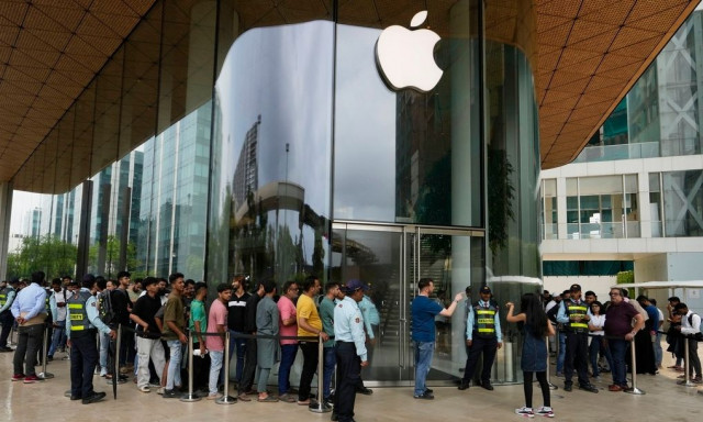 «Τέλος» η Κίνα για την Αpple: Mεταφέρει στην Ινδία τη συναρμολόγηση των iPhone