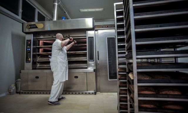 Ηλεκτρικό ρεύμα: Περίπου 32.000 επιχειρήσεις χάνουν την επιδότηση λόγω… ρευματοκλοπής