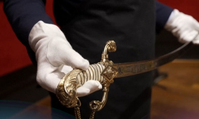 Παρίσι: Στο σφυρί ένα σπάνιο σπαθί του Ναπολέοντα