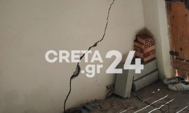 Κρήτη: Μεταβαίνει στις Βούτες Ηρακλείου ο Λέκκας για τις ρωγμές που ανησυχούν τους κατοίκους