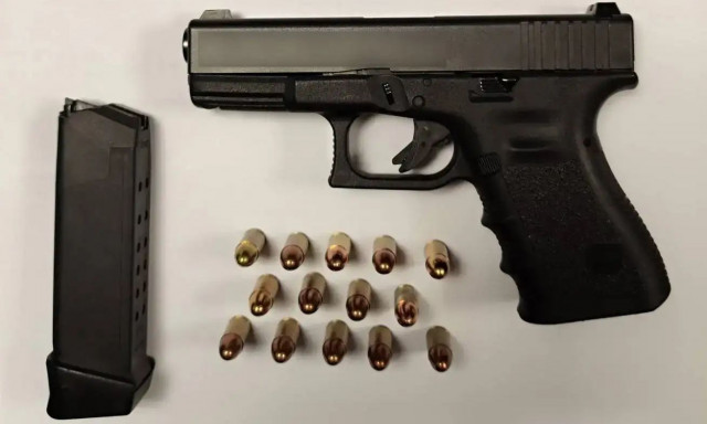 Περιστέρι: Συνελήφθη άντρας με πιστόλι και φυσίγγια σε κέντρο διασκέδασης