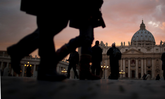 Πάπας Φραγκίσκος: Στις 7 Μαΐου το Κονκλάβιο που θα εκλέξει τον νέο Ποντίφικα