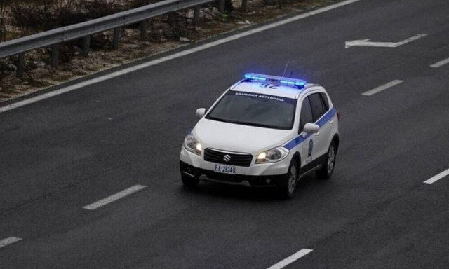 Λάρισα: Έτσι έπιασαν τους δράστες που εκτόξευαν κινητά στις φυλακές – Η καταδίωξη και η σύγκρουση