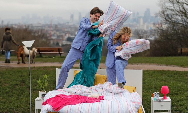 Πώς να πλένετε τα μαξιλάρια - Πότε πρέπει να τα αλλάξετε