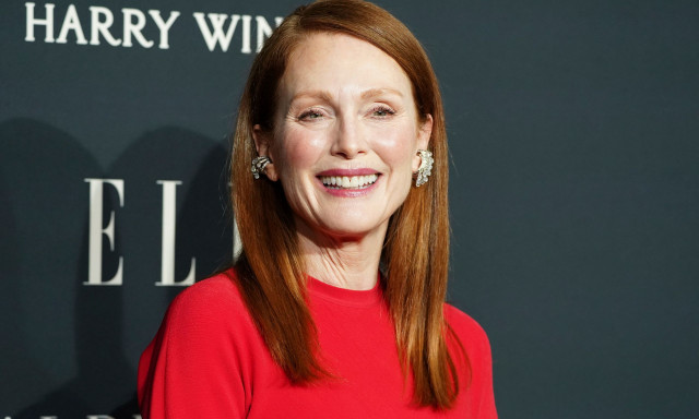 Η Τζούλιαν Μουρ απαγγέλλει Κωνσταντίνο Καβάφη - «Ήταν μια μοναδική εμπειρία»