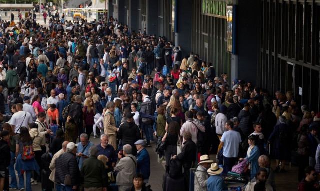 Μπλακ άουτ στην Ισπανία: Κατηγορούν την κυβέρνηση για συγκάλυψη - Μυστήριο με τα αίτια