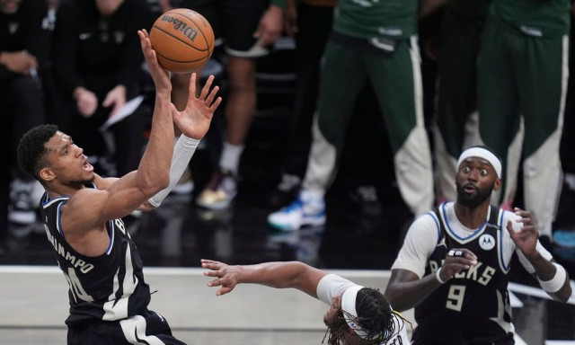 Γιάννης Αντετοκούνμπο: Τα highlights από το τρίπλ νταμπλ στο τελευταίο ματς των Μπακς στη σεζόν