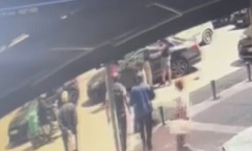 Θεσσαλονίκη: Άγριος ξυλοδαρμός 36χρονου μπροστά στον 3χρονο γιο του – Βίντεο ντοκουμέντο