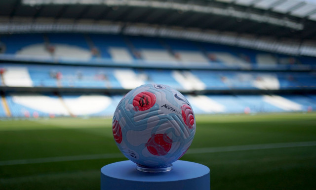 Αγγλία: Οι τρανς γυναίκες απαγορεύεται να παίζουν στα πρωταθλήματα ποδοσφαίρου γυναικών