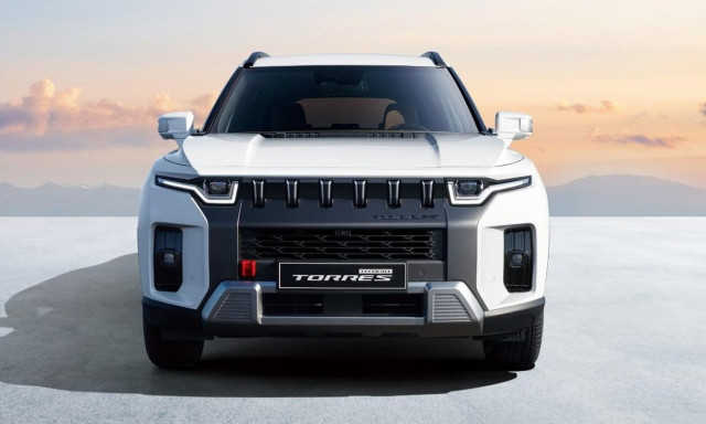 KGM: Το Torres Hybrid αναμένεται μέσα στη χρονιά