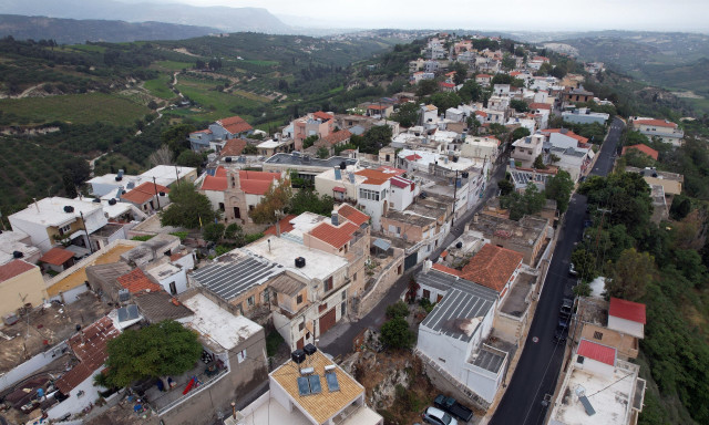 Σε συναγερμό οι Βούτες Ηρακλείου – Έκτακτα μέτρα για την αντιμετώπιση των γεωλογικών φαινομένων