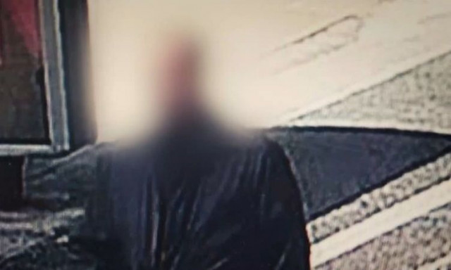 Μαρούσι: Βίντεο ντοκουμέντο με τον 40χρονο «δράκο» που παρενοχλεί ανήλικα κορίτσια