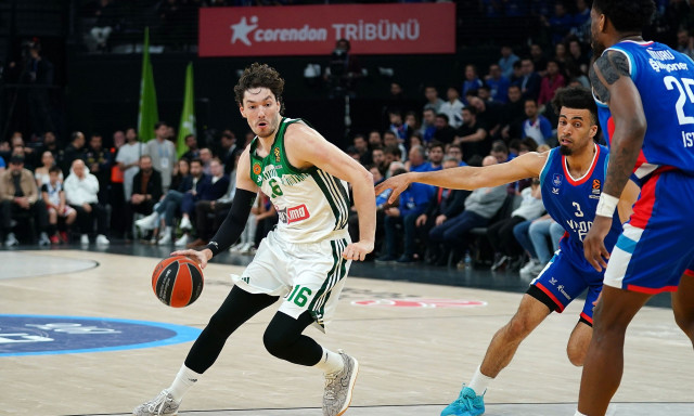 Όσμαν: «Δε με νοιάζει να αποδοκιμάζουν εμένα, ντροπή αυτό που έκαναν με Αταμάν»