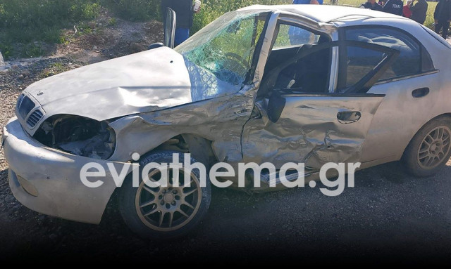 Σοβαρό τροχαίο στην Εύβοια: Σύγκρουση Ι.Χ. με φορτηγό