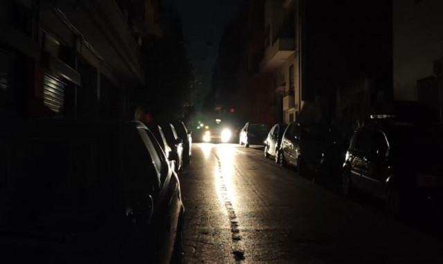 Πόσο κοντά είναι η Ελλάδα σε ένα μπλακ άουτ