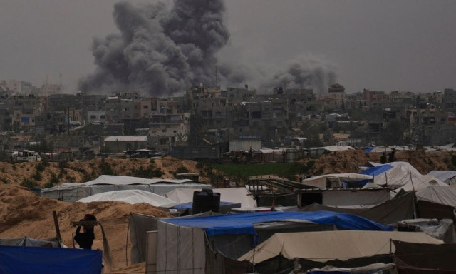 Τουλάχιστον 16 νεκροί σε ισραηλινούς βομβαρδισμούς στη Γάζα