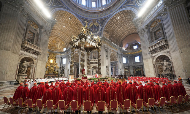 Όλα όσα δεν γνωρίζετε για το Κονκλάβιο: Ο πάπας των 33ημερών, η σαμπάνια και ο Έλληνας ποντίφικας