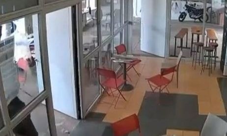 Πολυτεχνειούπολη: Αναβολή στη δίκη του φοιτητή που χαστούκισε την υπεύθυνη κυλικείου