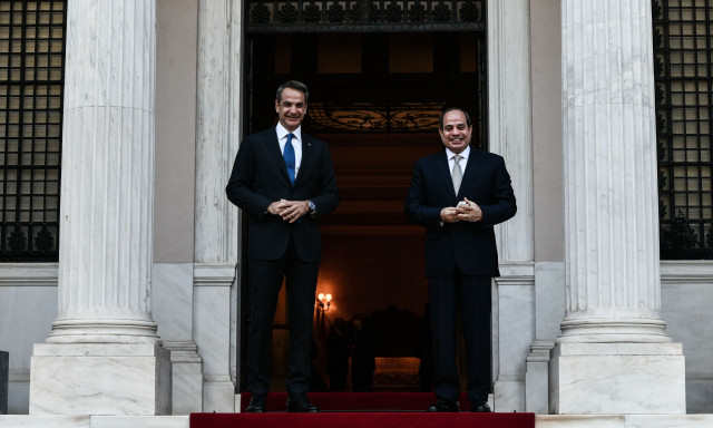Αθήνα και Κάιρο αναβαθμίζουν τις στενές σχέσεις σε στρατηγικές - Γεωπολιτικός άξονας στη Μεσόγειο