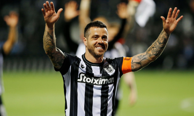 Το συγκινητικό «αντίο» του Αντρέ Βιεϊρίνια – Ανακοίνωσε πως σταματά το ποδόσφαιρο