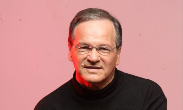 Christmas Theater: Μεγάλη συναυλία με τις μπαλάντες του Χρήστου Νικολόπουλου - Ποιοι συμμετέχουν