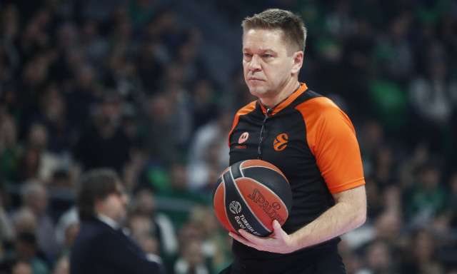 Euroleague: Αυτοί είναι οι διαιτητές του Final 4 - «Κόπηκαν» Γιαβόρ, Πουκλ και Ράντοβιτς