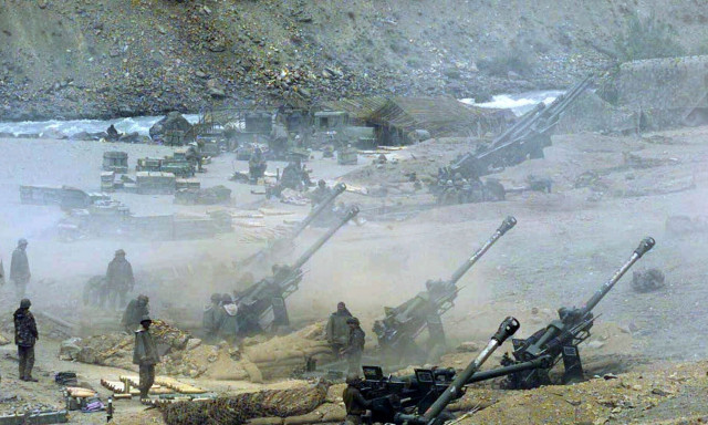 Πακιστάν: Νέα επίθεση πακιστανικών drones στην πόλη Τζάμου του Κασμίρ