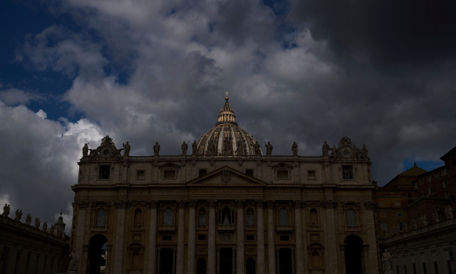 Το «σκοτεινό» παρασκήνιο του Κονκλαβίου - Το μπλόκο των συντηρητικών Καρδιναλίων στον Παρολίν