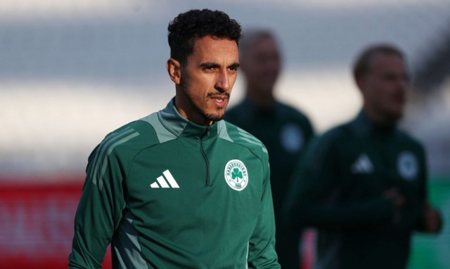 Τέλος εποχής: Σταματά το ποδόσφαιρο ο Ζέκα!