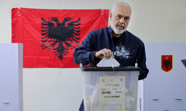 Εκλογές στην Αλβανία: Ψήφισε ο Έντι Ράμα – «Η Ελλάδα ενδιαφέρεται άμεσα για το αποτέλεσμα»