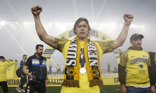 ΑΕΚ: Τα έργα και ημέρες του Ματίας Αλμέιδα την τριετία στον «κιτρινόμαυρο» πάγκο