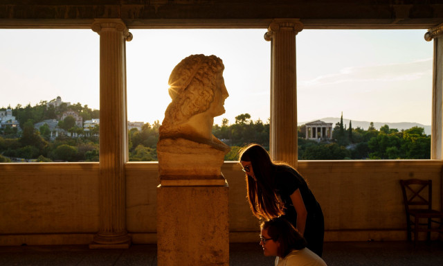 Αρχαιολογική ανατροπή με βασιλικό τάφο στη Βεργίνα, που πίστευαν ότι ήταν του Φίλιππου Β