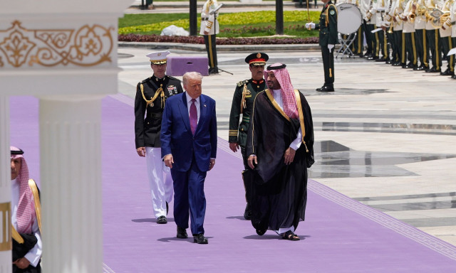 Συμφωνία- «μαμούθ» του Τραμπ με τη Σαουδική Αραβία - 142 δισεκατομμύρια δολάρια για εξοπλισμούς