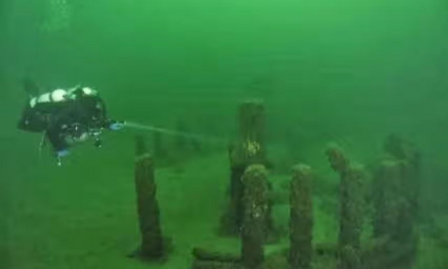 «Το Στόουνχεντζ του Μίσιγκαν» - Η παράξενη δομή 9.000 ετών στον πάτο της λίμνης