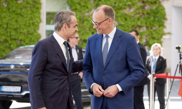 «Προσγείωσε» τον Μερτς ο Μητσοτάκης για τα Eurofighter στην Τουρκία – Τι προϋποθέσεις έθεσε