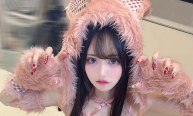 Γιαπωνέζα έκοψε το δάχτυλο του φίλου της για να μην φορέσει πότε βέρα με άλλη