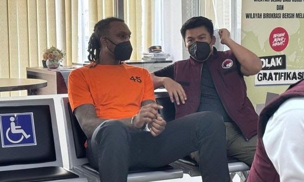 Αμερικανός μπασκετμπολίστας συνελήφθη στην Ινδονησία για διακίνηση ναρκωτικών