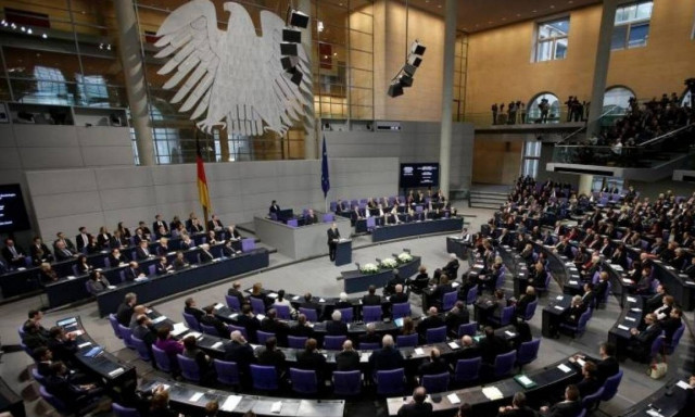 «Προϋπολογισμούς πολέμου» για τη Γερμανία - Στο 5% του ΑΕΠ οι αμυντικές δαπάνες