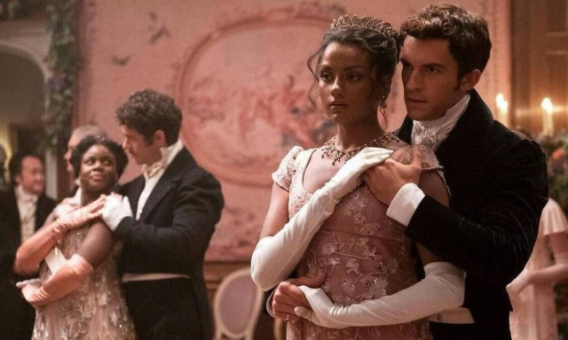 Netflix: Έρχονται ακόμα τρεις κύκλοι της σειράς «Bridgerton»
