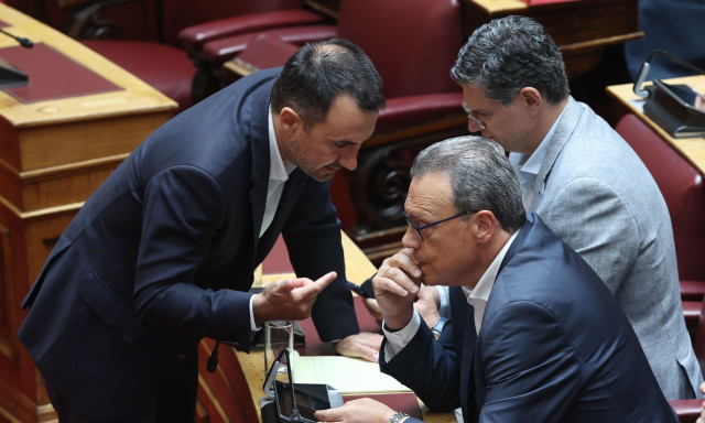 Προσπάθειες επαναπροσέγγισης ΣΥΡΙΖΑ - ΝΕΑΡ