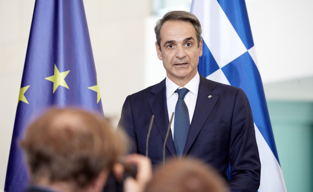 RED ALERT στην κυβέρνηση για τις εξελίξεις σε Μεσόγειο, Ευρώπη και Μέση Ανατολή