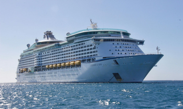 Γιατί απαγορεύονται οι ερωτικές σχέσεις σε επιβάτες και μέλη του πληρώματος στις κρουαζιέρες