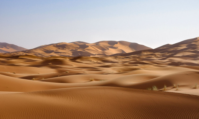 Η έρημος Σαχάρα κρύβει ένα υπόγειο ποτάμι «παγωμένο» στον χρόνο