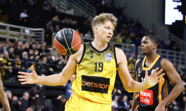 Greek Basketball League: Πέφτει η αυλαία της σεζόν με ΑΕΚ - Προμηθέας | Η ώρα και το κανάλι