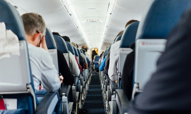 Πιλότος συνοψίζει σε δυο λέξεις τι συμβαίνει όταν δεν βάζετε στο κινητό τη λειτουργία πτήσης