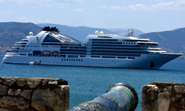 Γιατί τα κρουαζιερόπλοια υποχρεούνται να έχουν νεκροτομείο