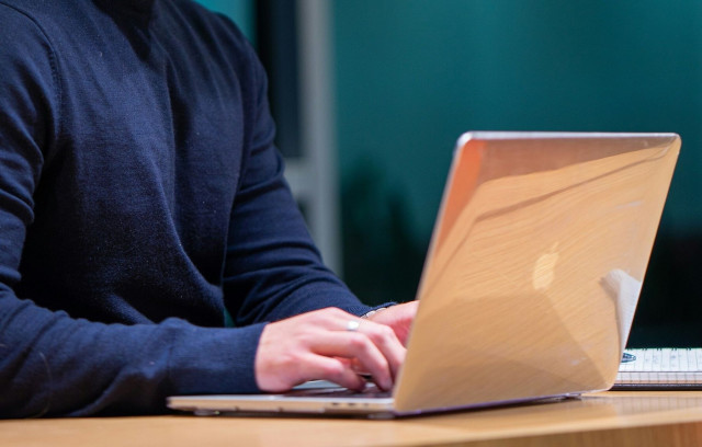 Μαρινάκης: Τι απάντησε για την άρση μονιμότητας στους δημόσιους υπαλλήλους