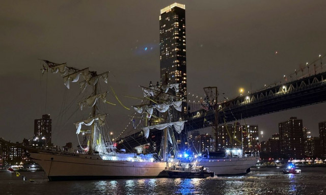 Τραγωδία στη Γέφυρα του Μπρούκλιν: Ποιοι είναι οι δύο δόκιμοι που βρήκαν τραγικό θάνατο