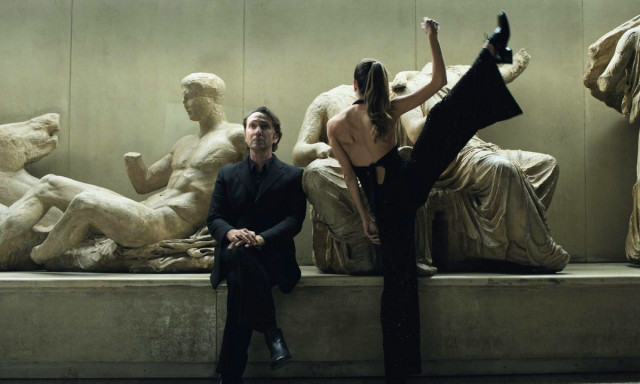 «Νυχτερινός εκφωνητής»: Η πέμπτη ταινία του Ρένου Χαραλαμπίδη επιστρέφει στα θερινά σινεμά